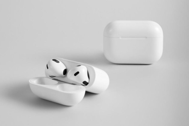 Apple Airpods Review